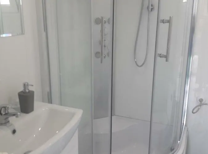 Dobranocka - I Caloroczne Blisko Energylandii Zator